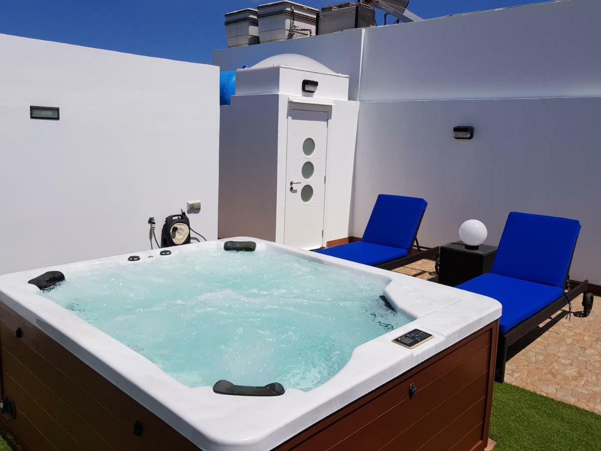 הוילה לאס פאלמס דה גראן קנאריה Fantastica Vivienda Familiar Con Jacuzzi Y Sauna מראה חיצוני תמונה